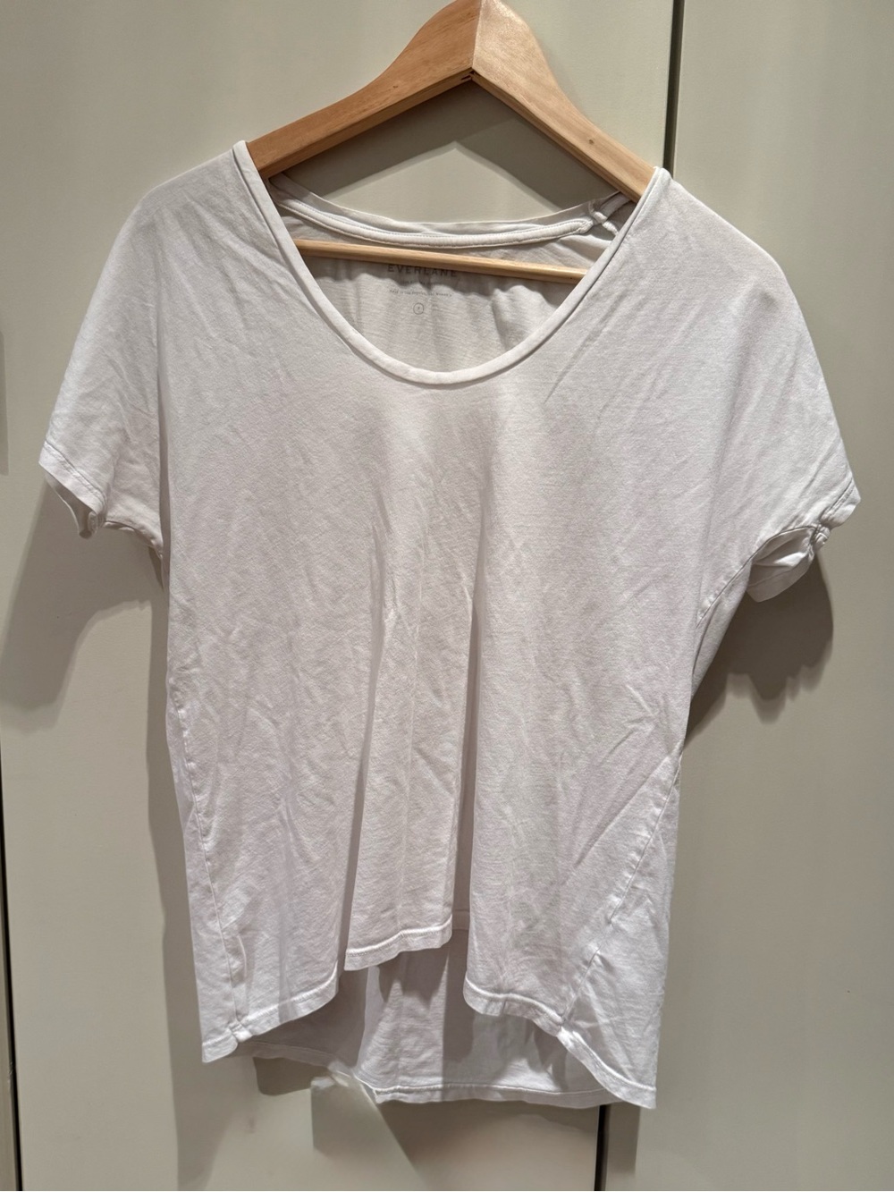 Everlane White Supima Cotton Classic Scoop neck lightweight thin soft T Shirt S